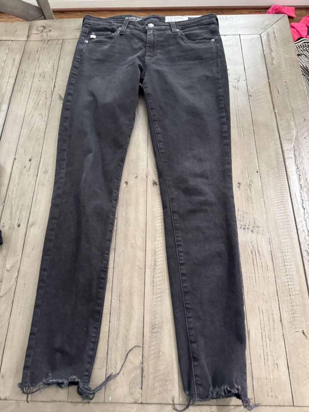 AG The Legging Ankle Skinny Jeans Black Raw Hem Size 28